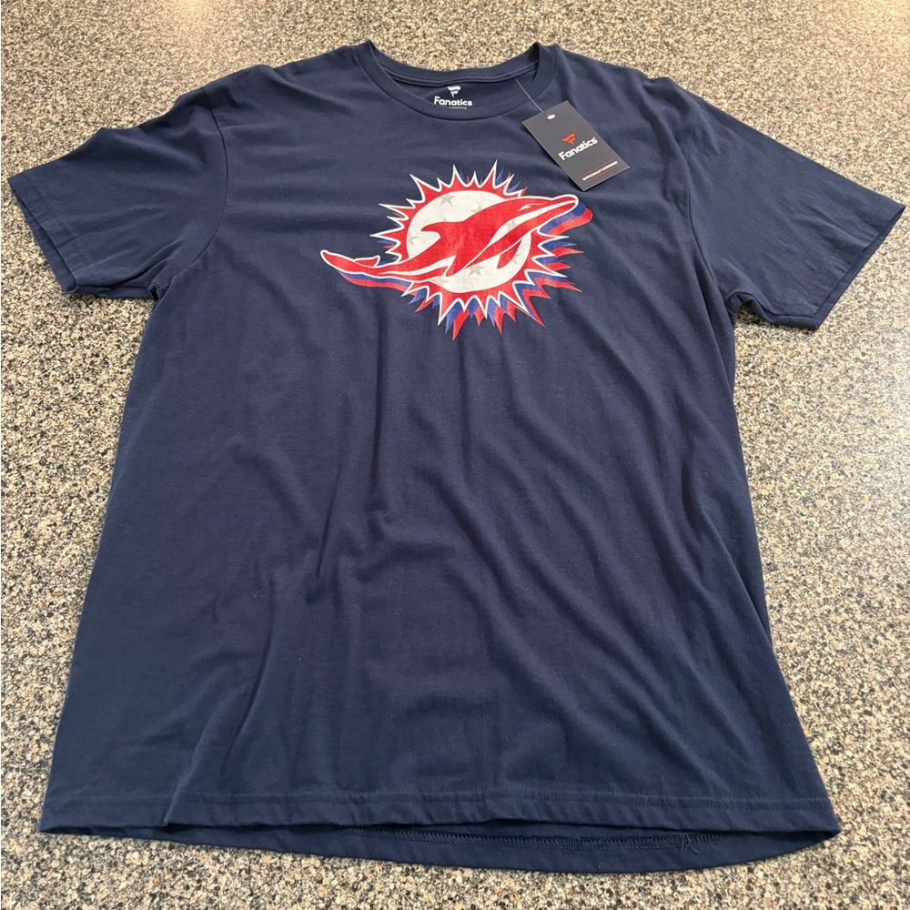 Fanatics Men's Dark Blue Team Logo T-Shirt